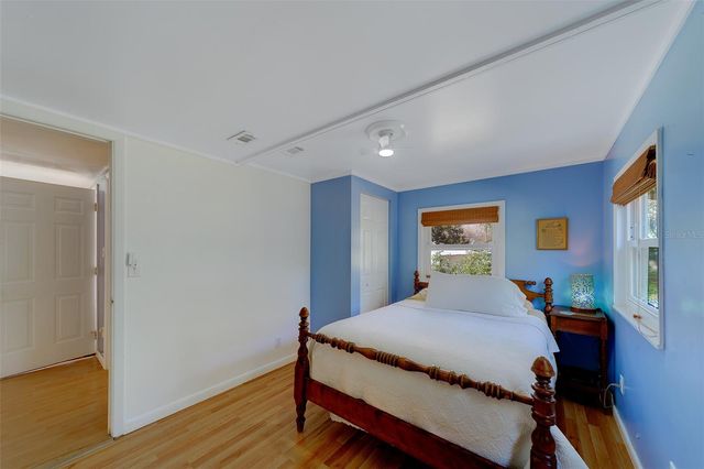 1256 NEW YORK AVENUE, Dunedin, FL 34698