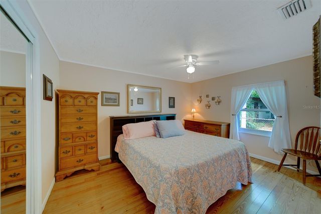 1256 NEW YORK AVENUE, Dunedin, FL 34698