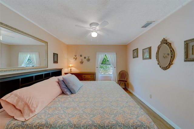 1256 NEW YORK AVENUE, Dunedin, FL 34698