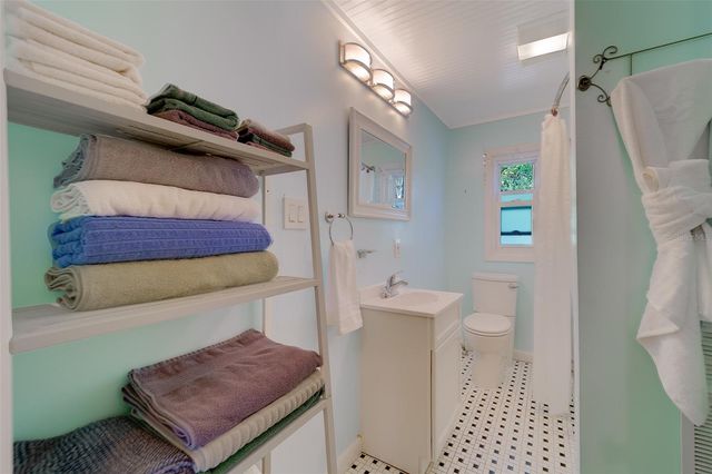 1256 NEW YORK AVENUE, Dunedin, FL 34698