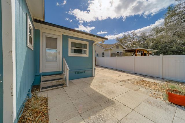 1256 NEW YORK AVENUE, Dunedin, FL 34698