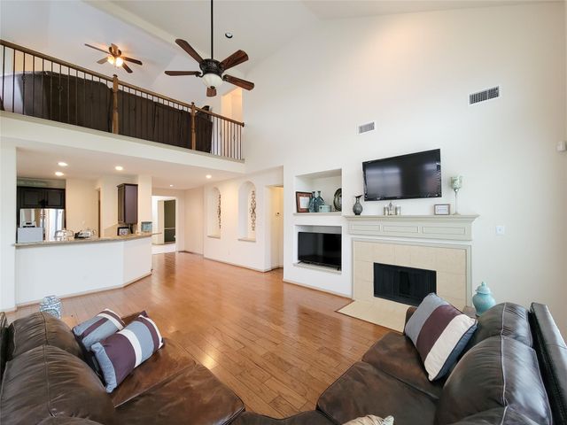 4027 Chestnut Bend, Missouri City, TX 77459