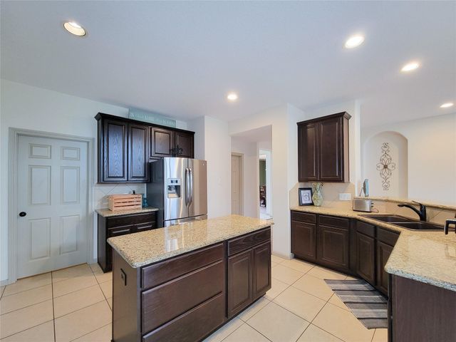 4027 Chestnut Bend, Missouri City, TX 77459