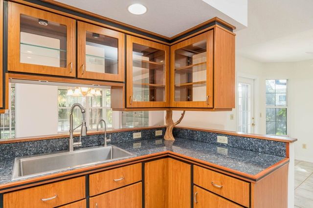34 Ocean Pines Dr, St Augustine, FL 32080