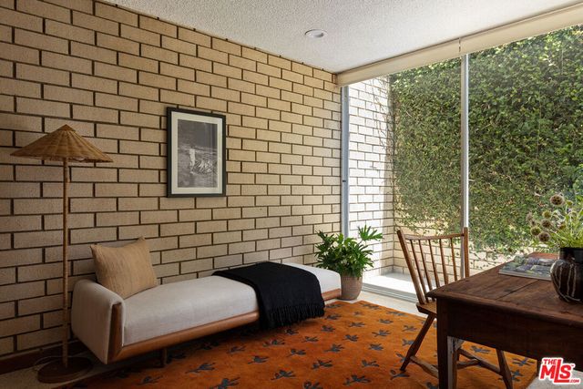 9080 Wonderland Park Avenue, Los Angeles, CA 90046