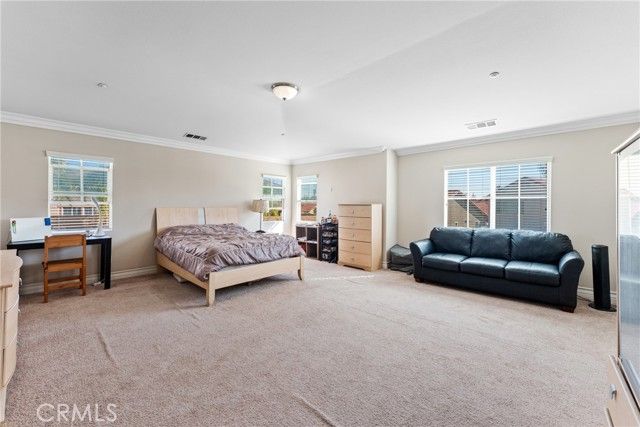 15359 Palm Leaf, Fontana, CA 92336