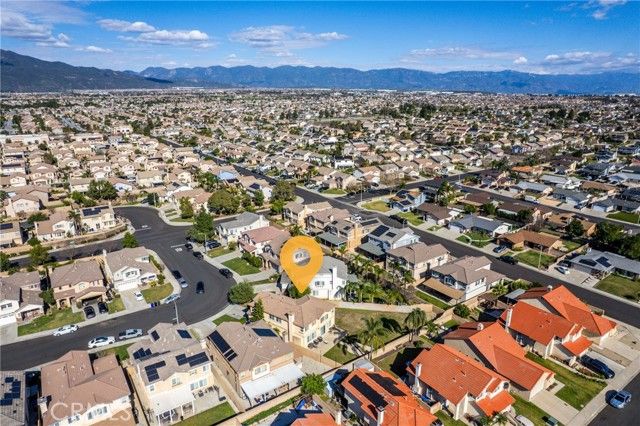 15359 Palm Leaf, Fontana, CA 92336