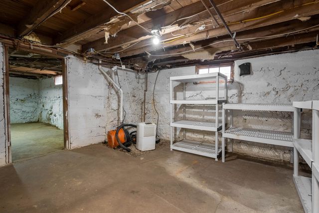 126 Rochester Hill Road, Rochester, NH 03867