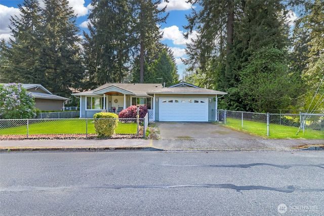 33818 35th Avenue SW, Federal Way, WA 98023