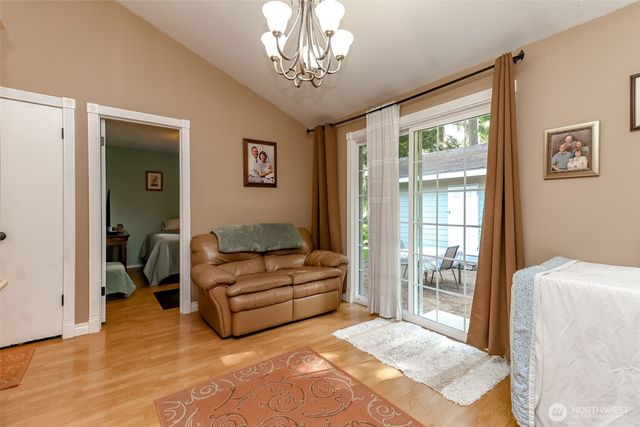 33818 35th Avenue SW, Federal Way, WA 98023