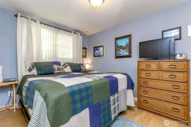 33818 35th Avenue SW, Federal Way, WA 98023