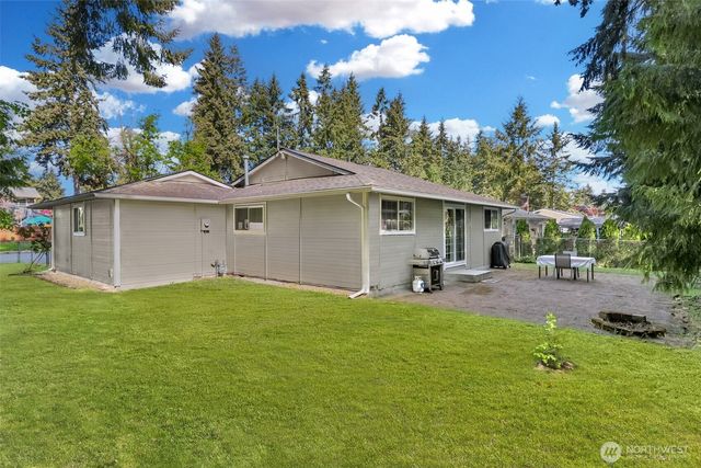 33818 35th Avenue SW, Federal Way, WA 98023