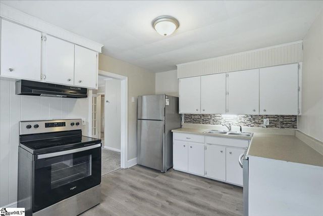 101 Arlo Court, Spartanburg, SC 29306