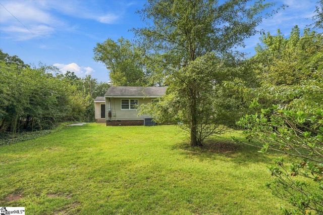 101 Arlo Court, Spartanburg, SC 29306