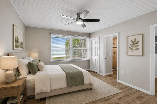 102 20TH STREET NE, Bradenton, FL 34208