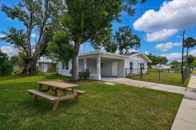 102 20TH STREET NE, Bradenton, FL 34208