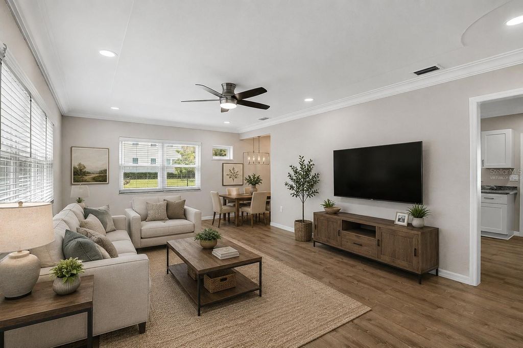 102 20TH STREET NE, BRADENTON, FL 34208 — photo 3