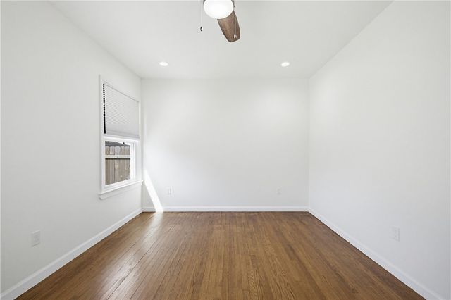 425 Naples St, Corpus Christi, TX 78404