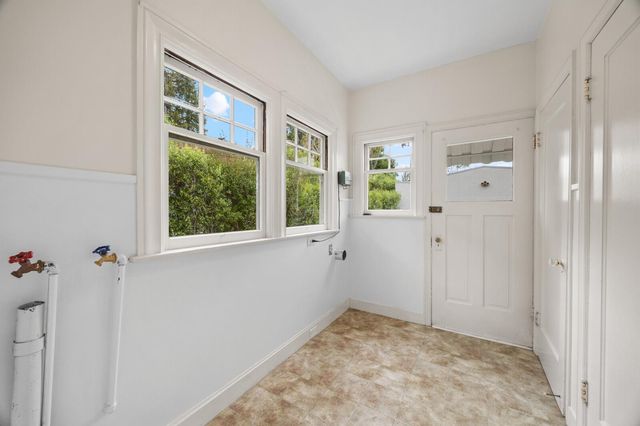 424 Hurlingham Avenue, San Mateo, CA 94402