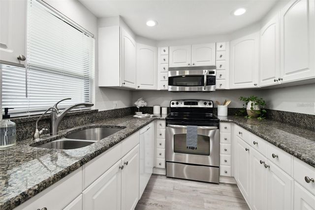 200 WOODETTE DRIVE 803, Dunedin, FL 34698