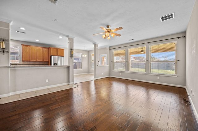 17215 Pine Hollow Landing Court, Houston, TX 77084