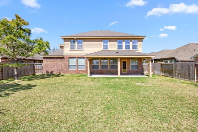 17215 Pine Hollow Landing Court, Houston, TX 77084