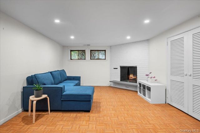 1079 Weaver Street, New Rochelle, NY 10804