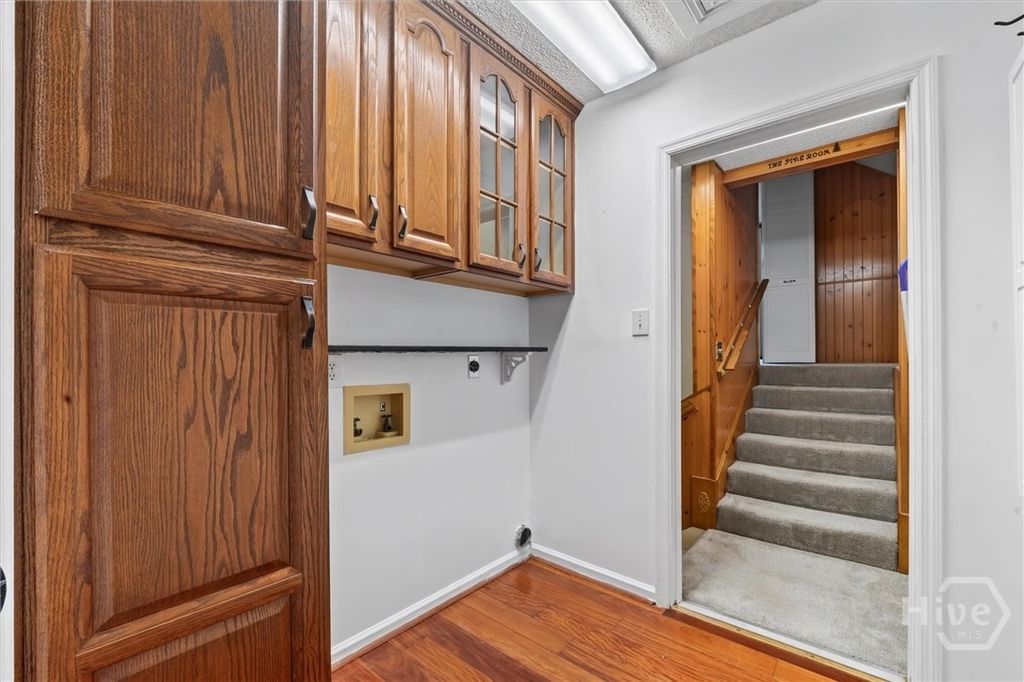 Image 27 of property listing at 742 Sterling Road, Richmond Hill, GA 31324