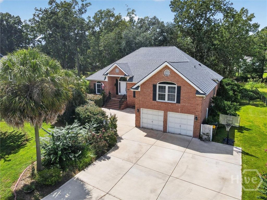 Image 53 of property listing at 742 Sterling Road, Richmond Hill, GA 31324