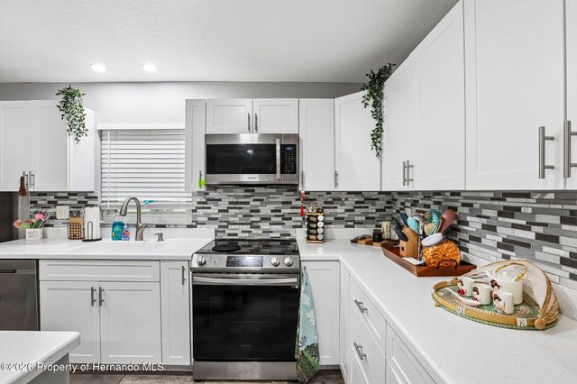 232 Cavalier Avenue, Spring Hill, FL 34606