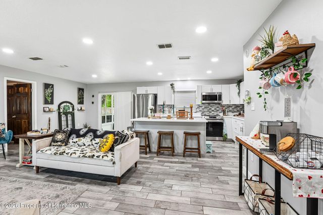 232 Cavalier Avenue, Spring Hill, FL 34606