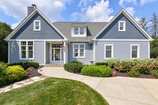 W130N6329 River DRIVE, Menomonee Falls, WI 53051