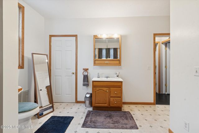 213 Cherry Street, Findlay, OH 45840