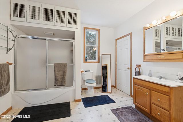 213 Cherry Street, Findlay, OH 45840