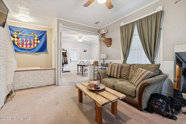 213 Cherry Street, Findlay, OH 45840