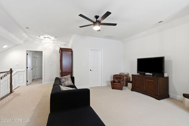 23 Whistling Straits Drive, Monroe, NJ 08831