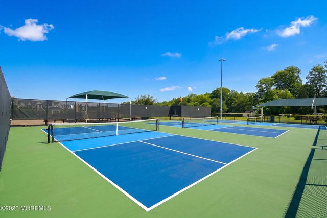 23 Whistling Straits Drive, Monroe, NJ 08831