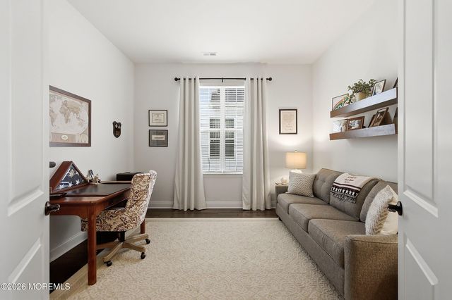 23 Whistling Straits Drive, Monroe, NJ 08831