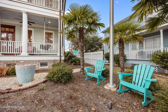 203 Vandemere Street, Oriental, NC 28571