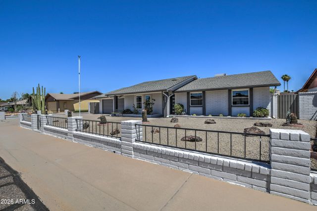 3934 W MEADOW Drive, Glendale, AZ 85308