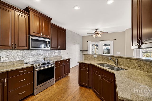 120 Pine View Crossing, Pooler, GA 31322