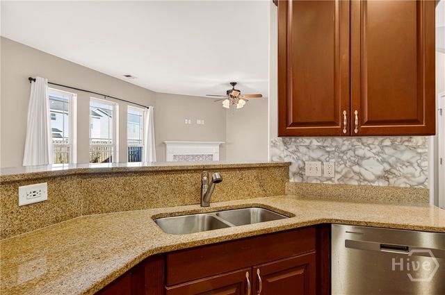 120 Pine View Crossing, Pooler, GA 31322