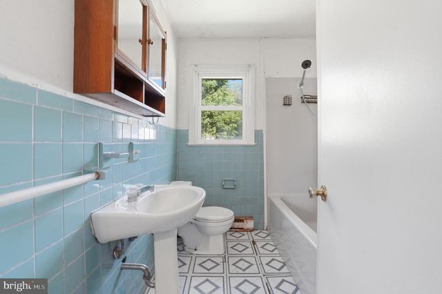 3 LOWBER ST, Frederica, DE 19946