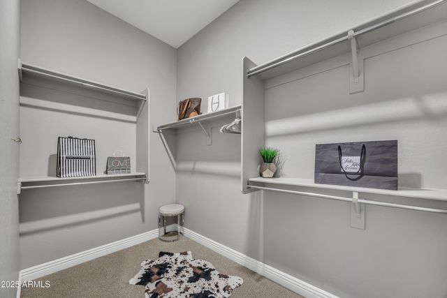 4254 E VALENCIA Drive, Phoenix, AZ 85042