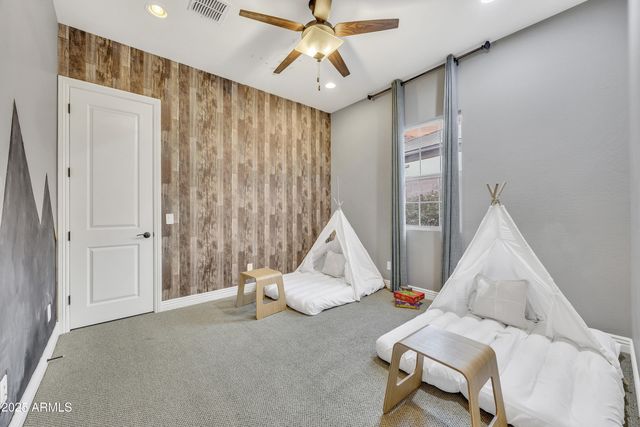 4254 E VALENCIA Drive, Phoenix, AZ 85042