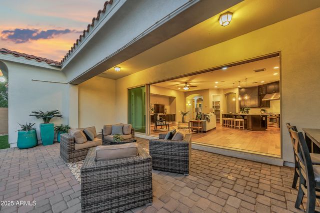 4254 E VALENCIA Drive, Phoenix, AZ 85042