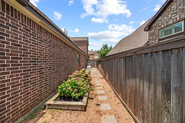 16226 Cleburne State Park Drive, Cypress, TX 77433