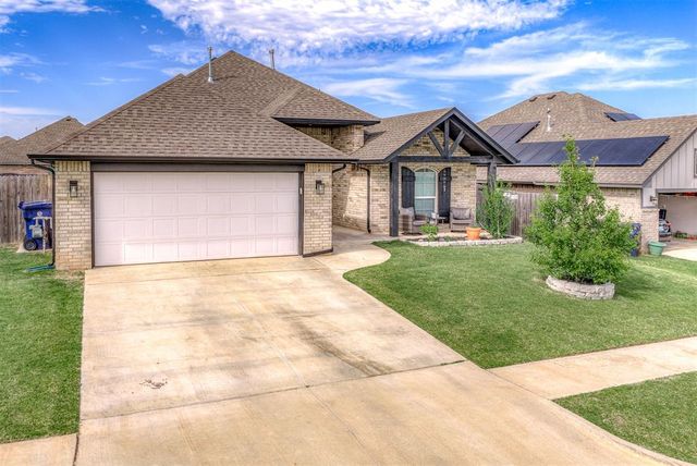 13908 Upper Village Drive, Piedmont, OK 73078
