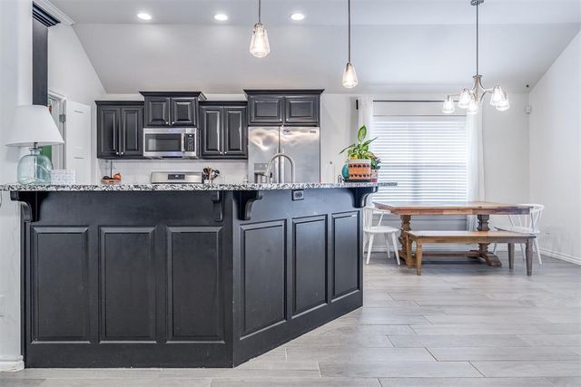 13908 Upper Village Drive, Piedmont, OK 73078