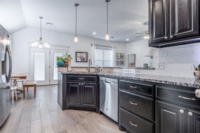13908 Upper Village Drive, Piedmont, OK 73078